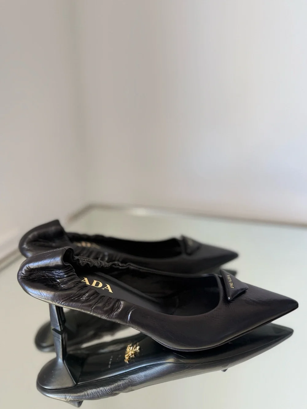New Prada Pointed-Toe Pumps 37.5 $1,250